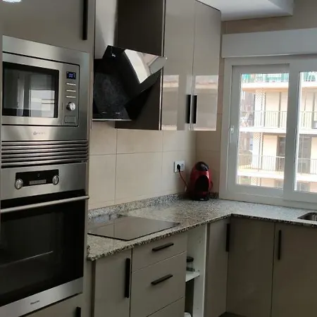 Beachfront Cozy Arenales Del Sol, Alicante