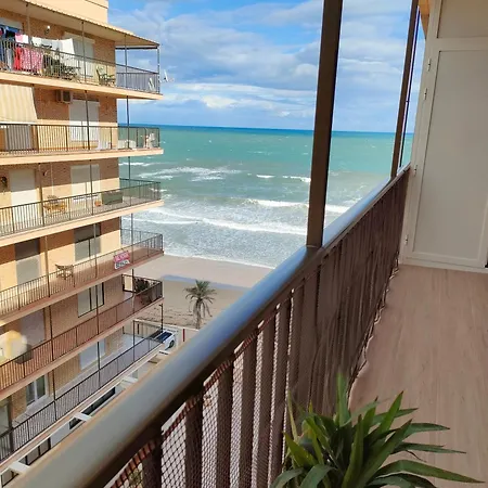 Beachfront Cozy Arenales Del Sol, Alicante Arenales del Sol